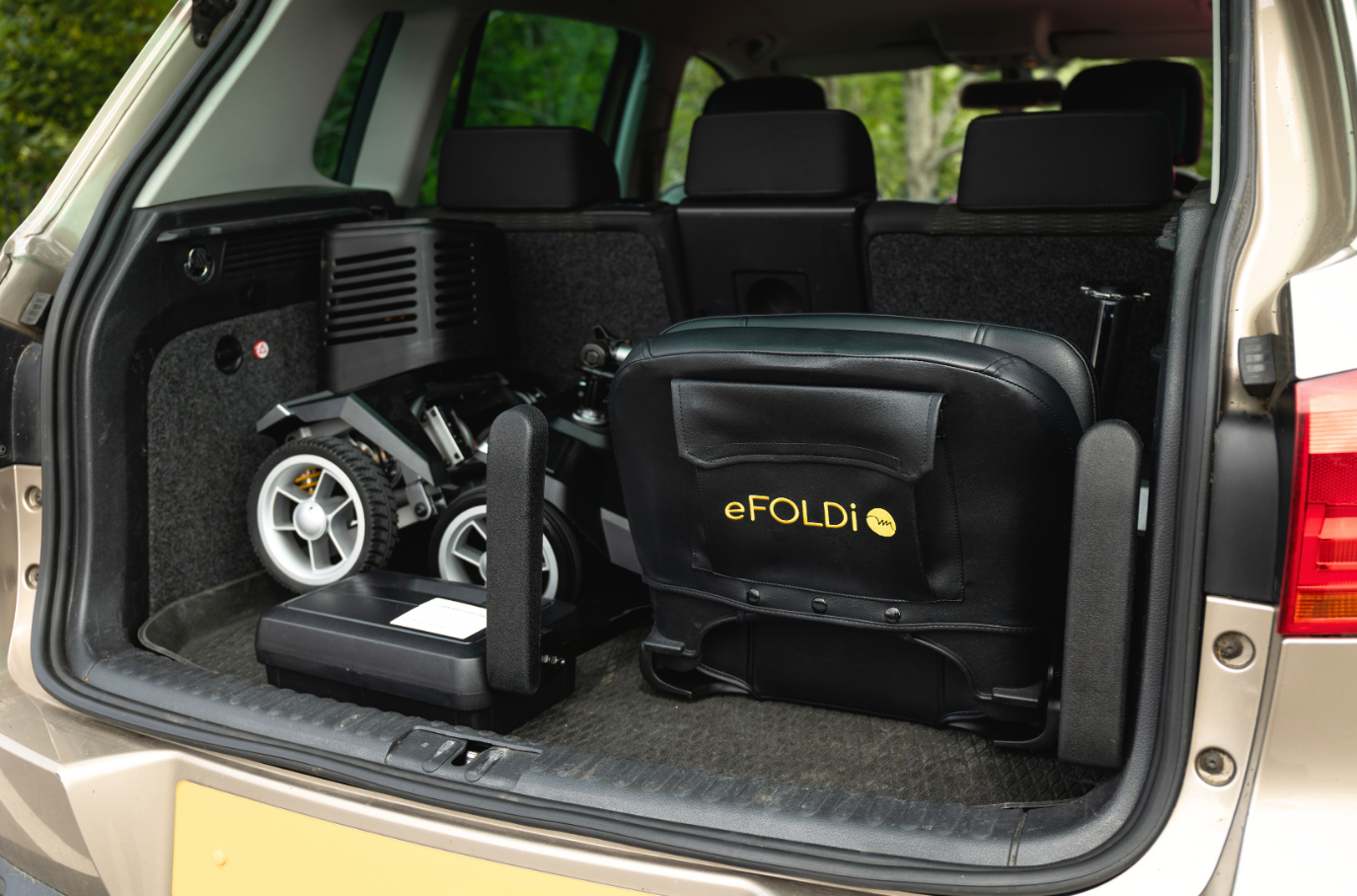 EFOLDI Cliq 10 kg lahek razstavljiv potovalni električni invalidski skuter - slika 22